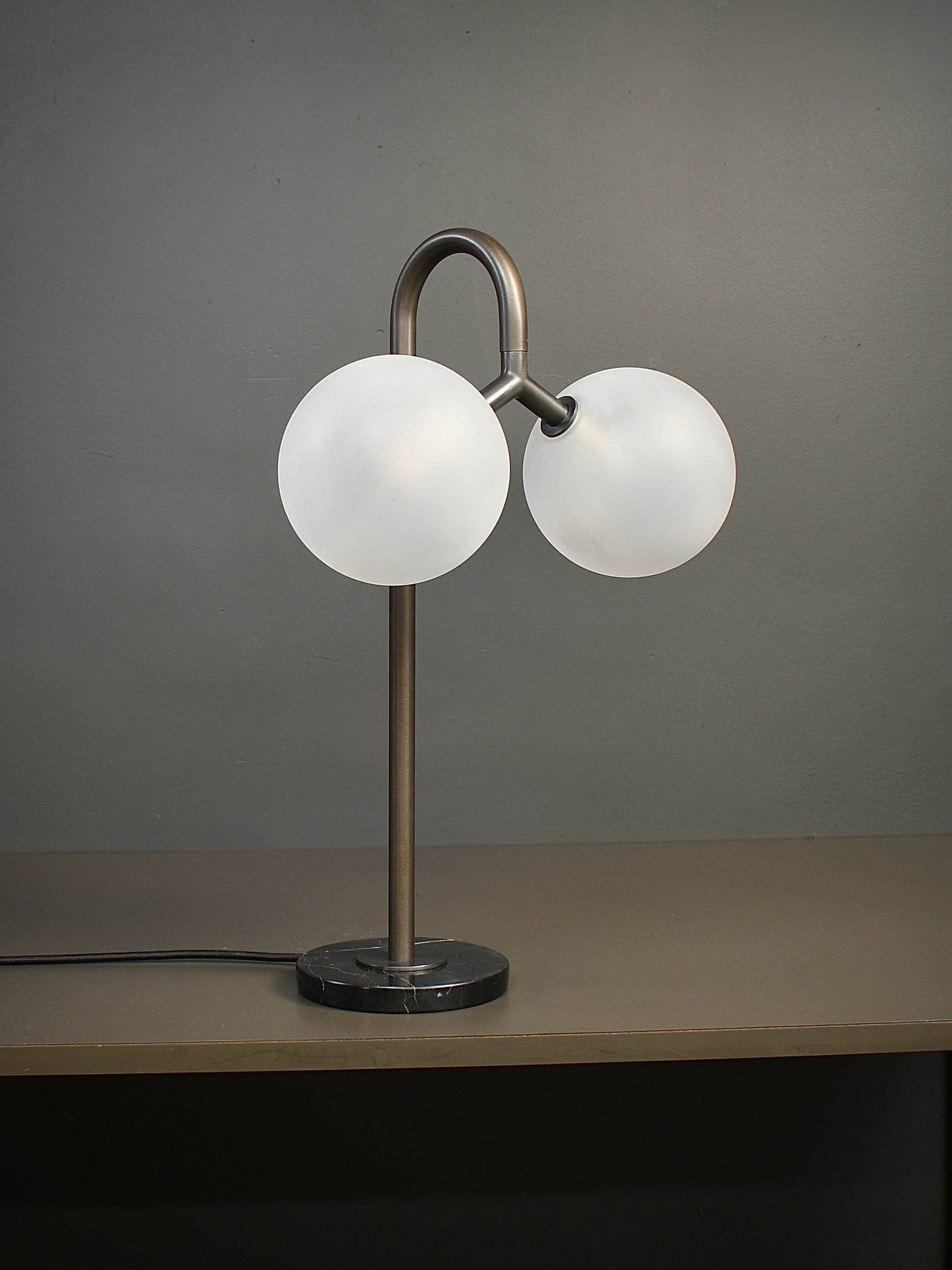 Duo Lamp (Bronze)