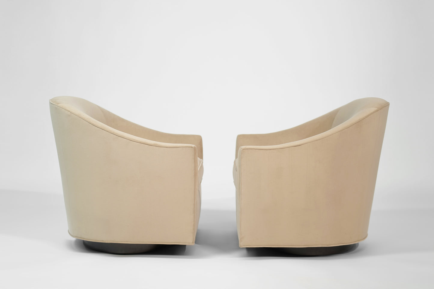 Milo Baughman Swivel Chais on Bronze Supports, C. 1970s