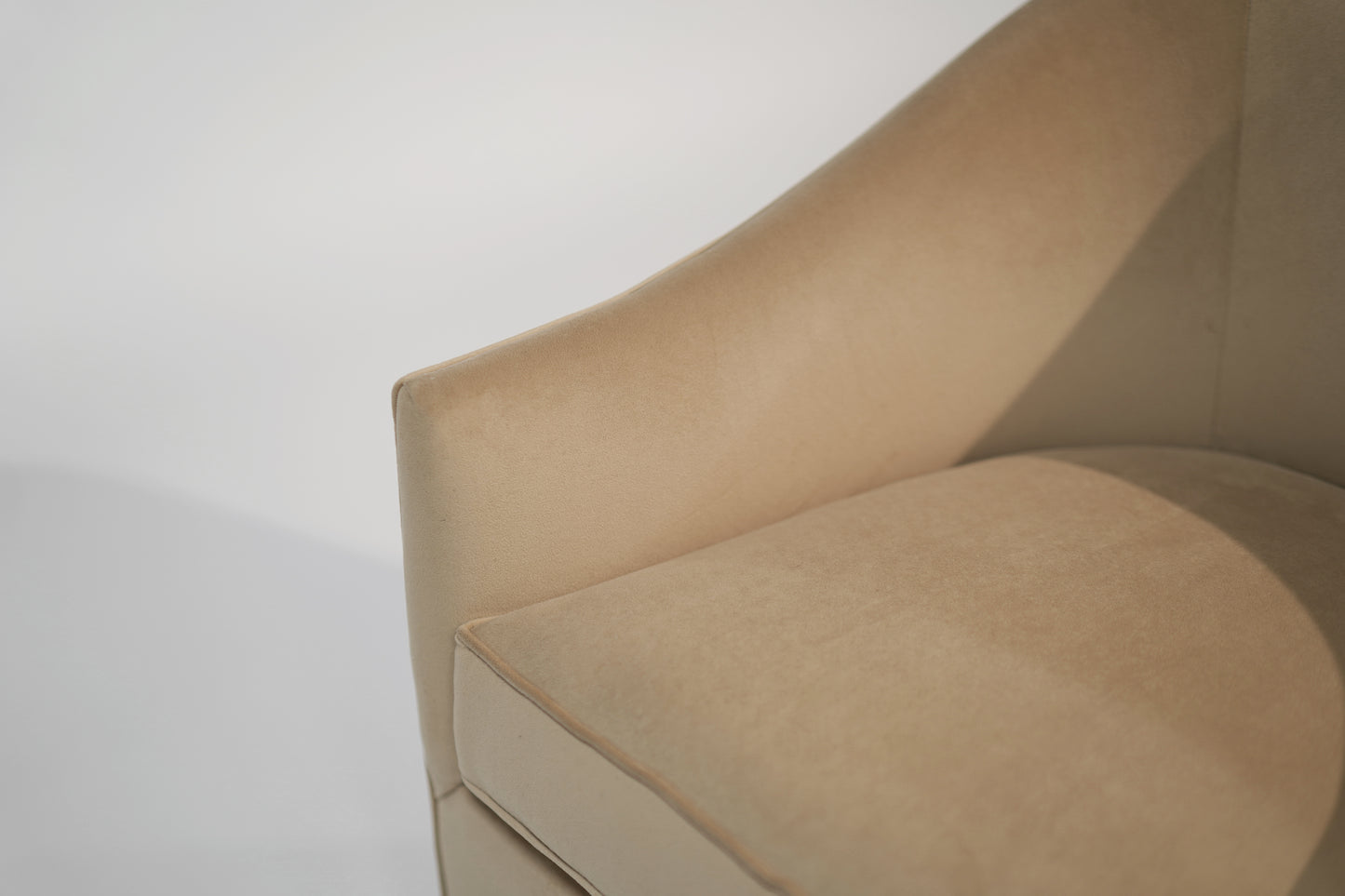 Milo Baughman Swivel Chais on Bronze Supports, C. 1970s