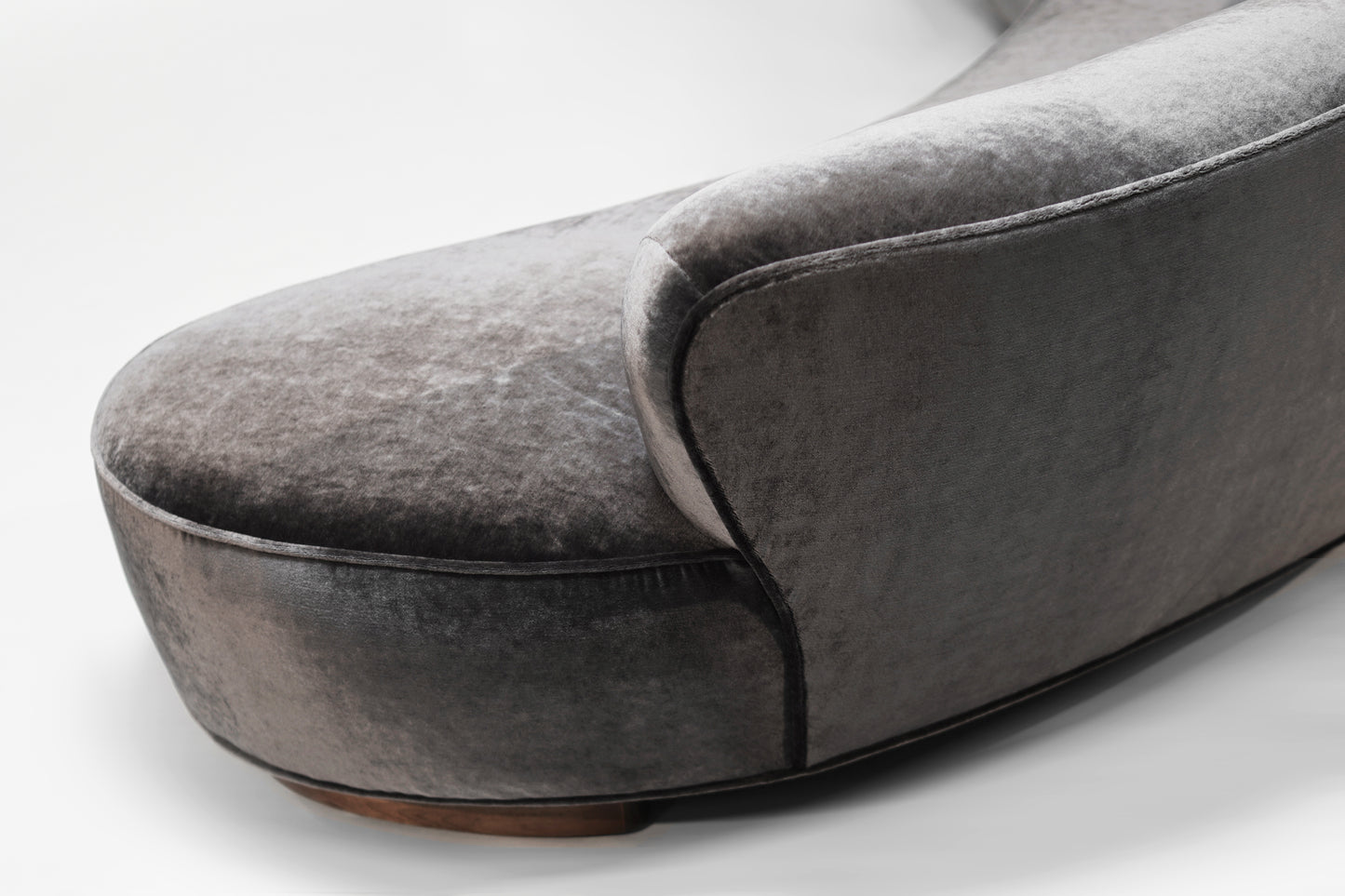 Serpentine Sofa by Vladimir Kagan in Mohair, Model 150BS, 2000s