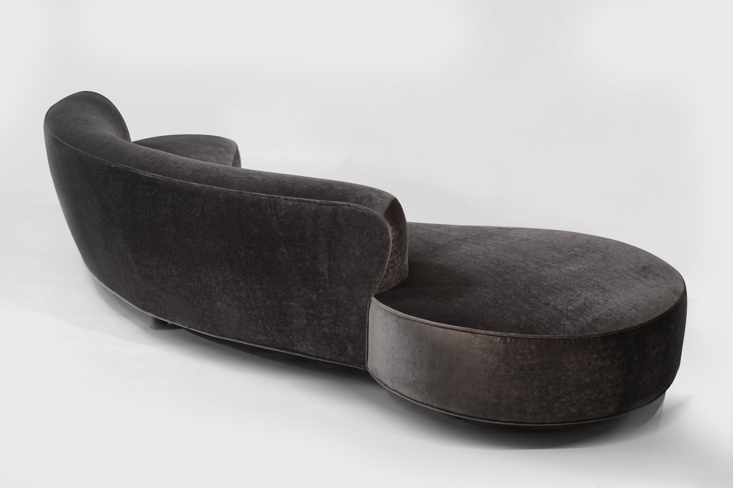 Serpentine Sofa by Vladimir Kagan in Mohair, Model 150BS, 2000s