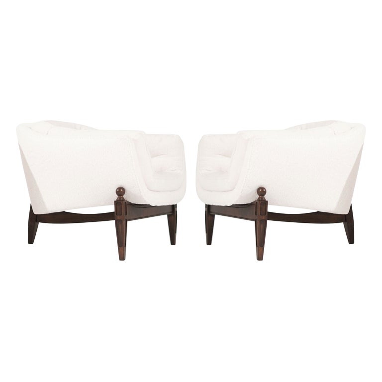 Set of Transitional Tripod Lounge Chairs in Wool, circa 1950s