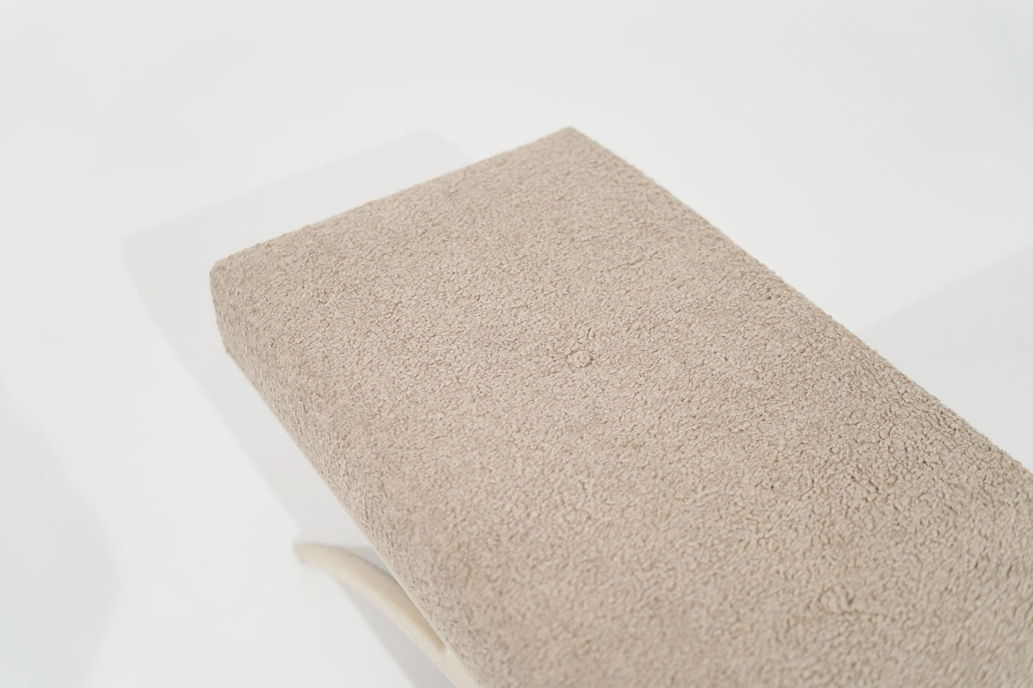 Convex Bench Series 60 in White Oak