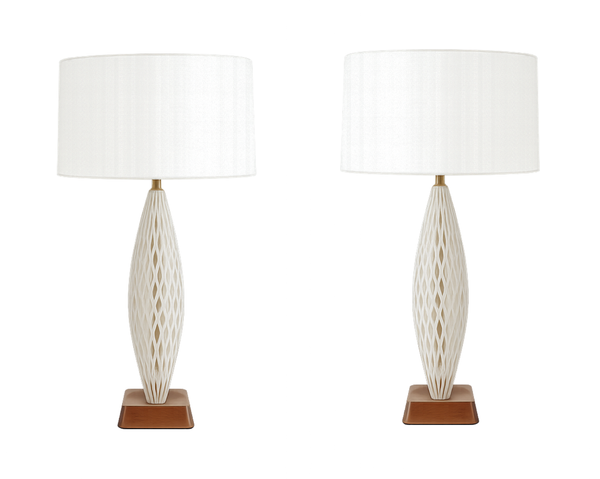 Pair of Murano Glass Table Lamps on Walnut Bases, Italy, 1960s