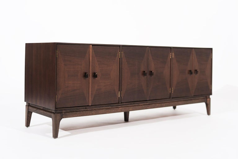 Mid-Century Modern Low Profile Credenza in Walnut, circa 1950s