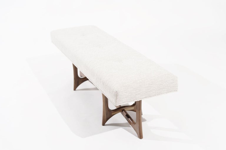 Forma Bench in Natural Walnut