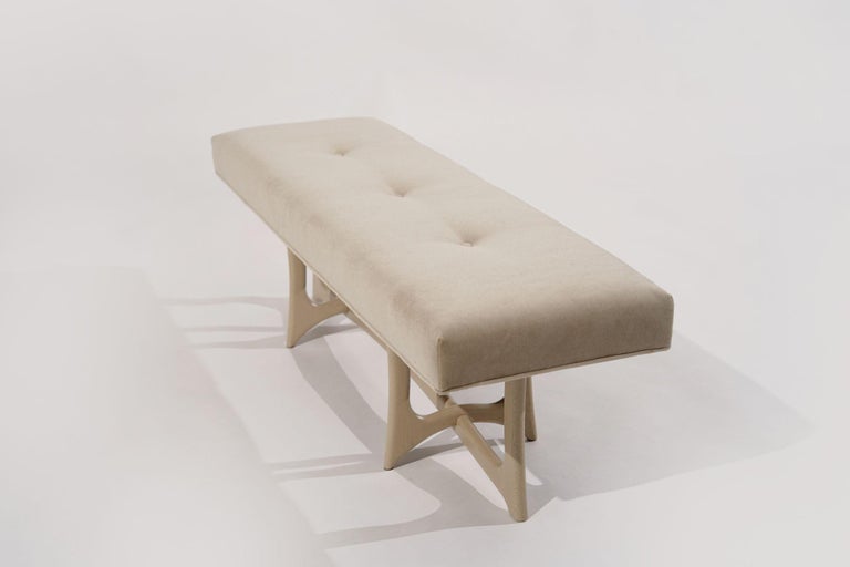 Forma Bench in White Oak