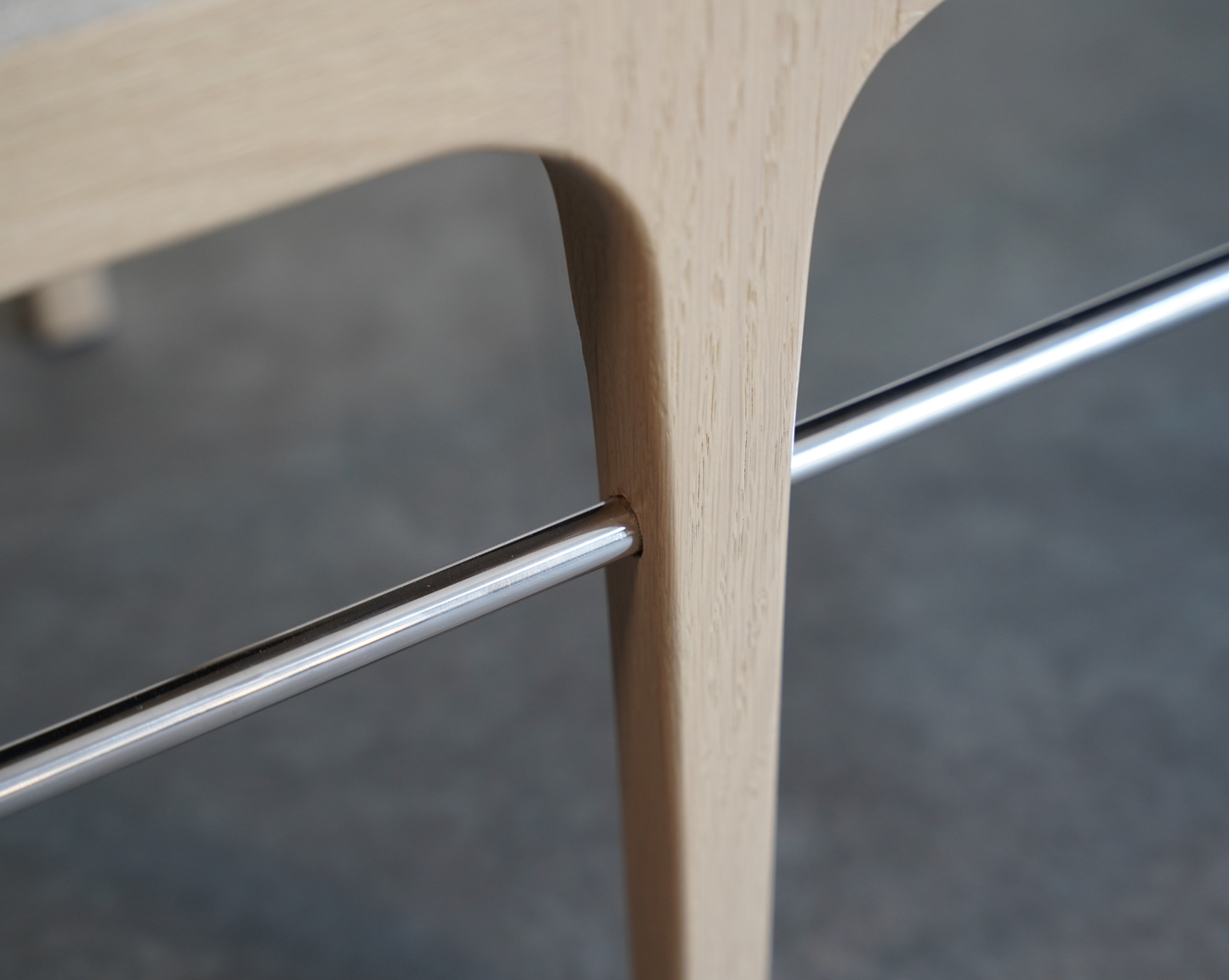Linear Bench in White Oak Series 60
