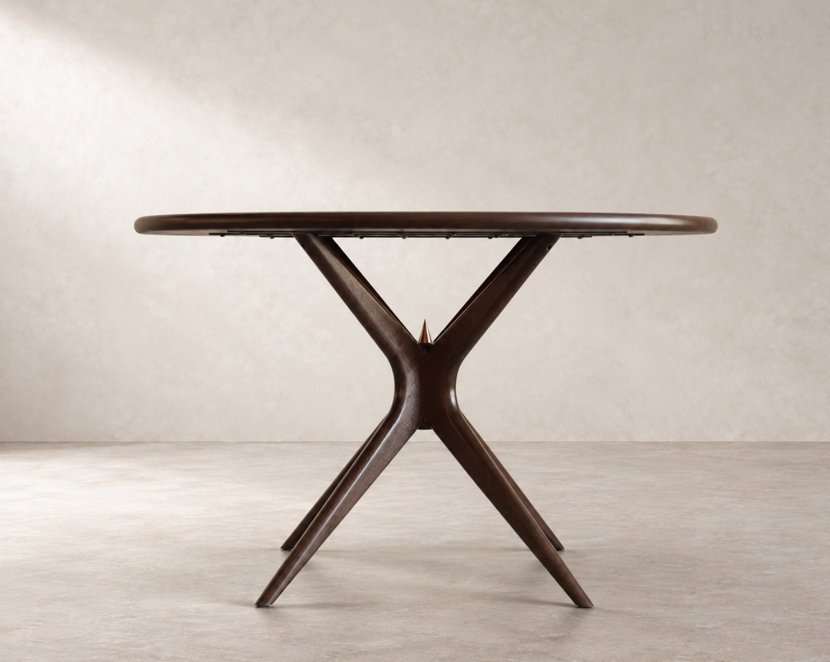 Gazelle Dining Table Series 60 in Natural Walnut