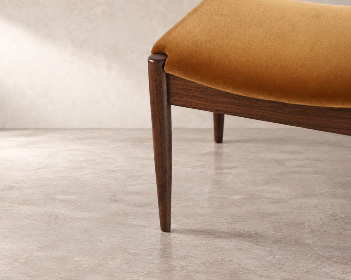 Wave II Bench in Dark Walnut
