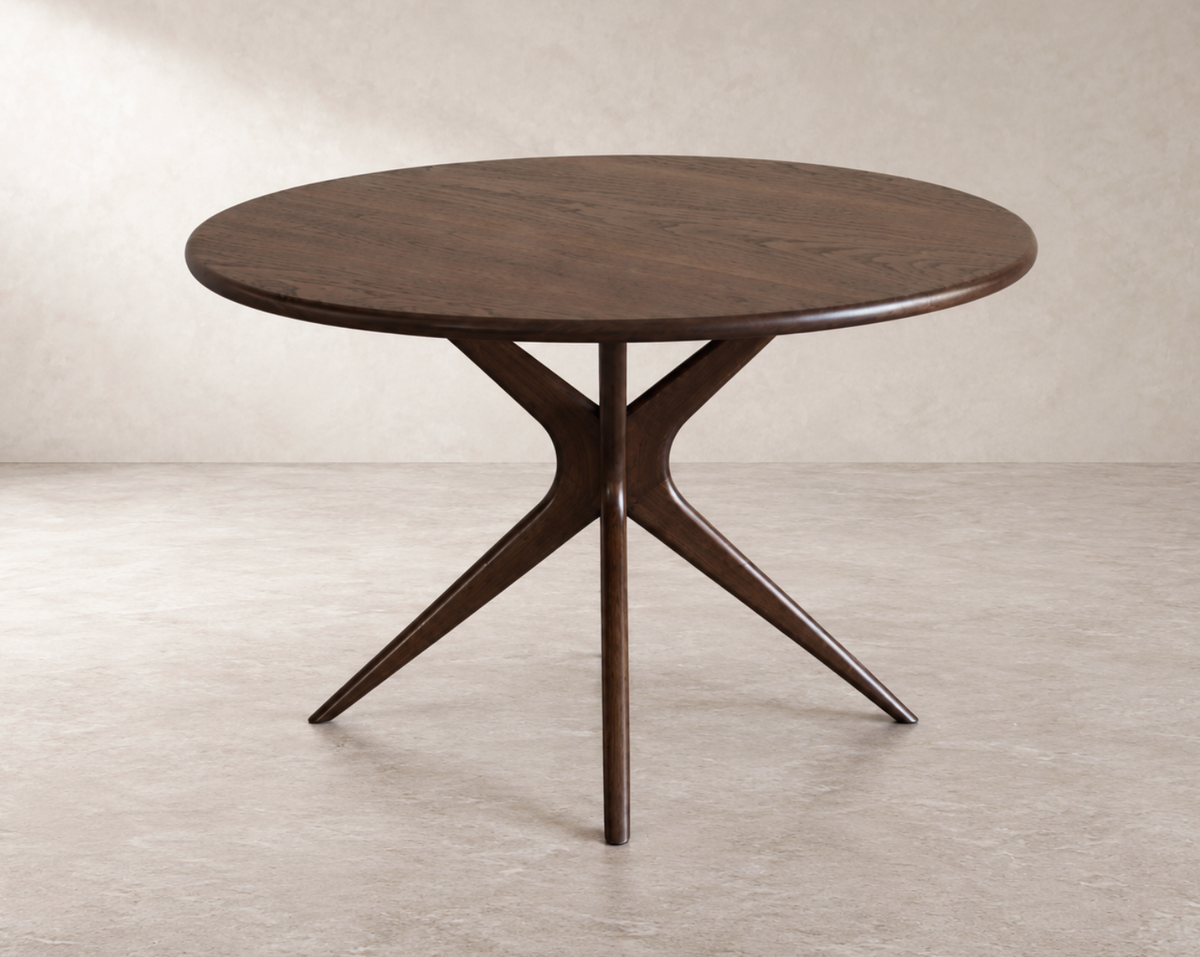 Gazelle Dining Table Series 60 in Natural Walnut