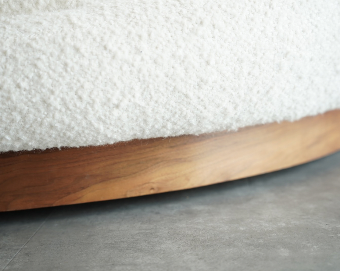Milo Baughman Satellite Chaise Lounge in Boucle and Walnut, C. 1970s