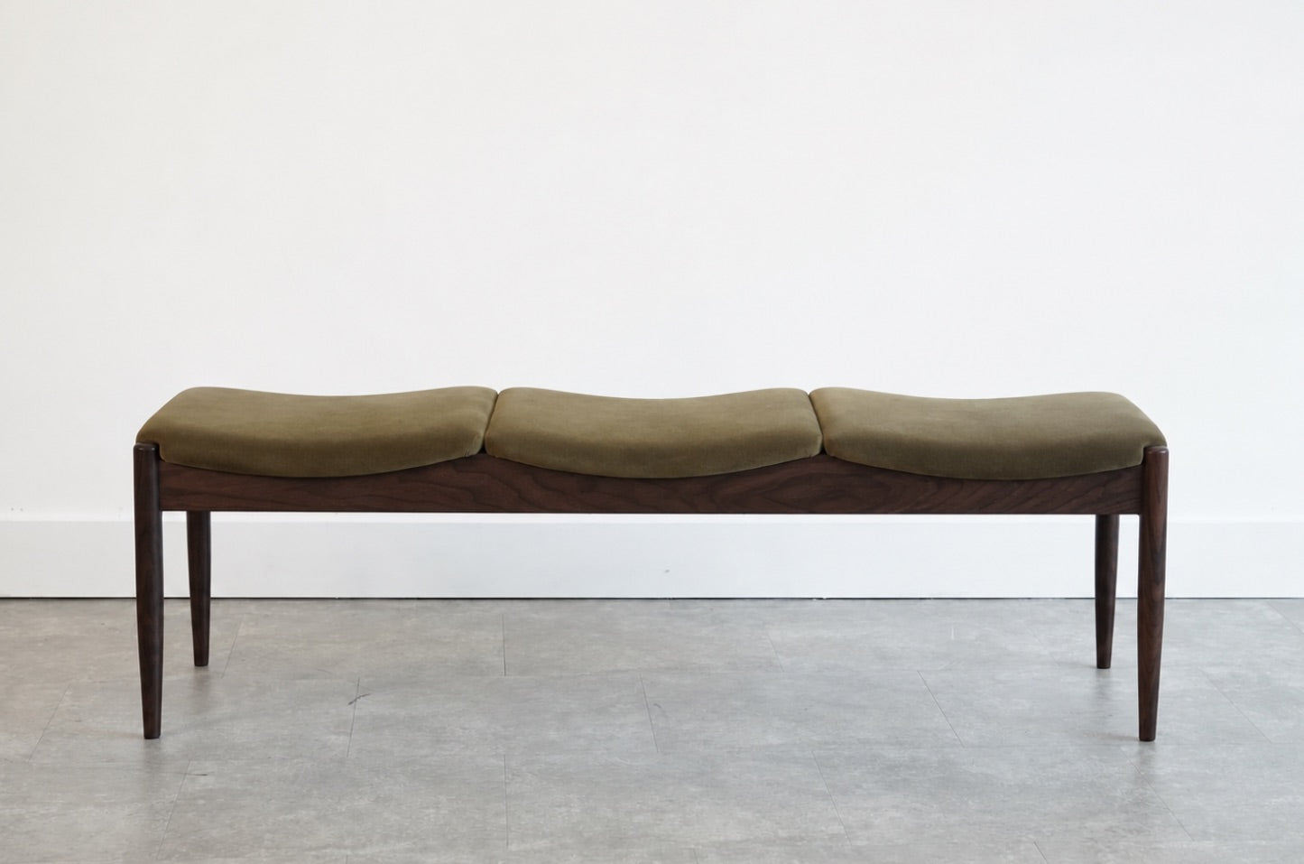 Wave III Bench in Espresso Walnut