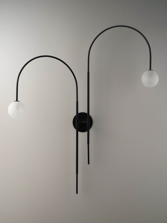 Double Arc (Black)
