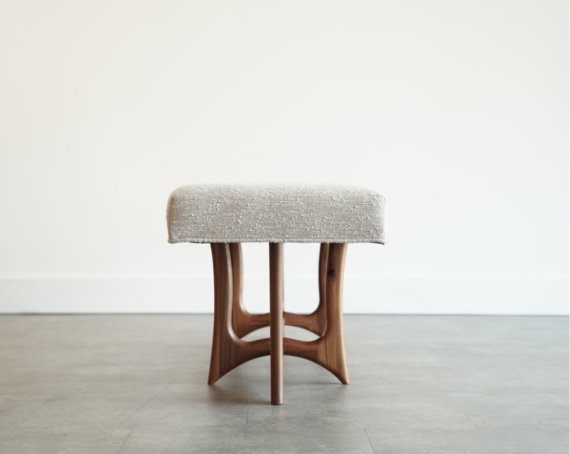 Forma Bench Series 60 in Natural Walnut