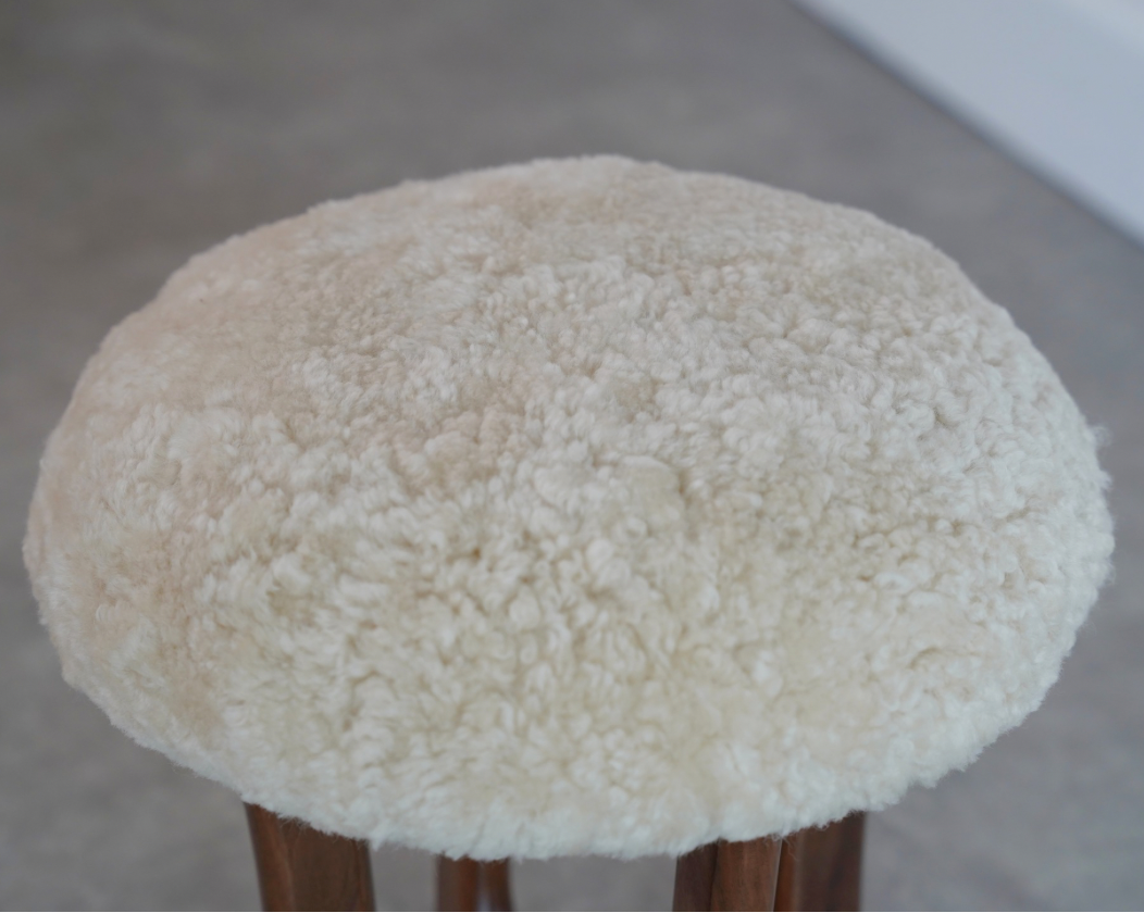 FORMA Stool in Special Walnut and Shearling
