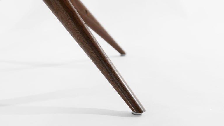 Gazelle Dining Table Series 48 in Special Walnut