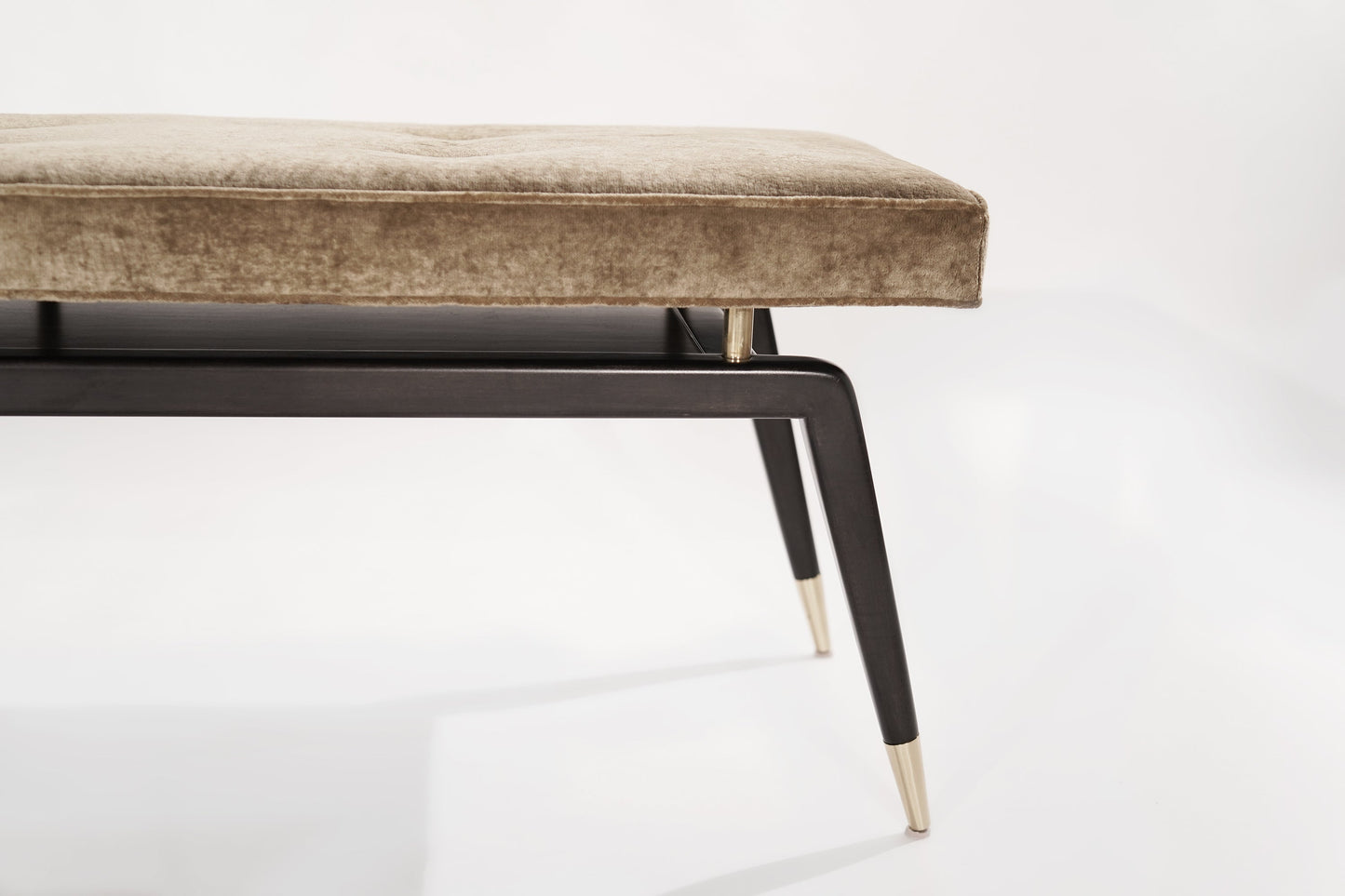 GIO Bench Series 60 in Espresso