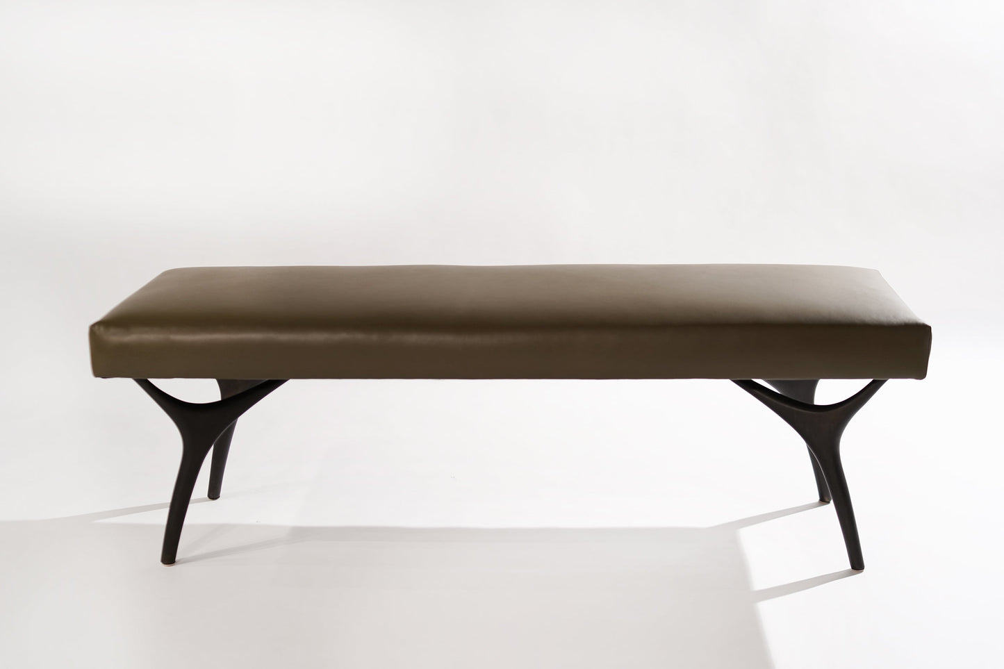 Crescent Bench Series 60 in ORB
