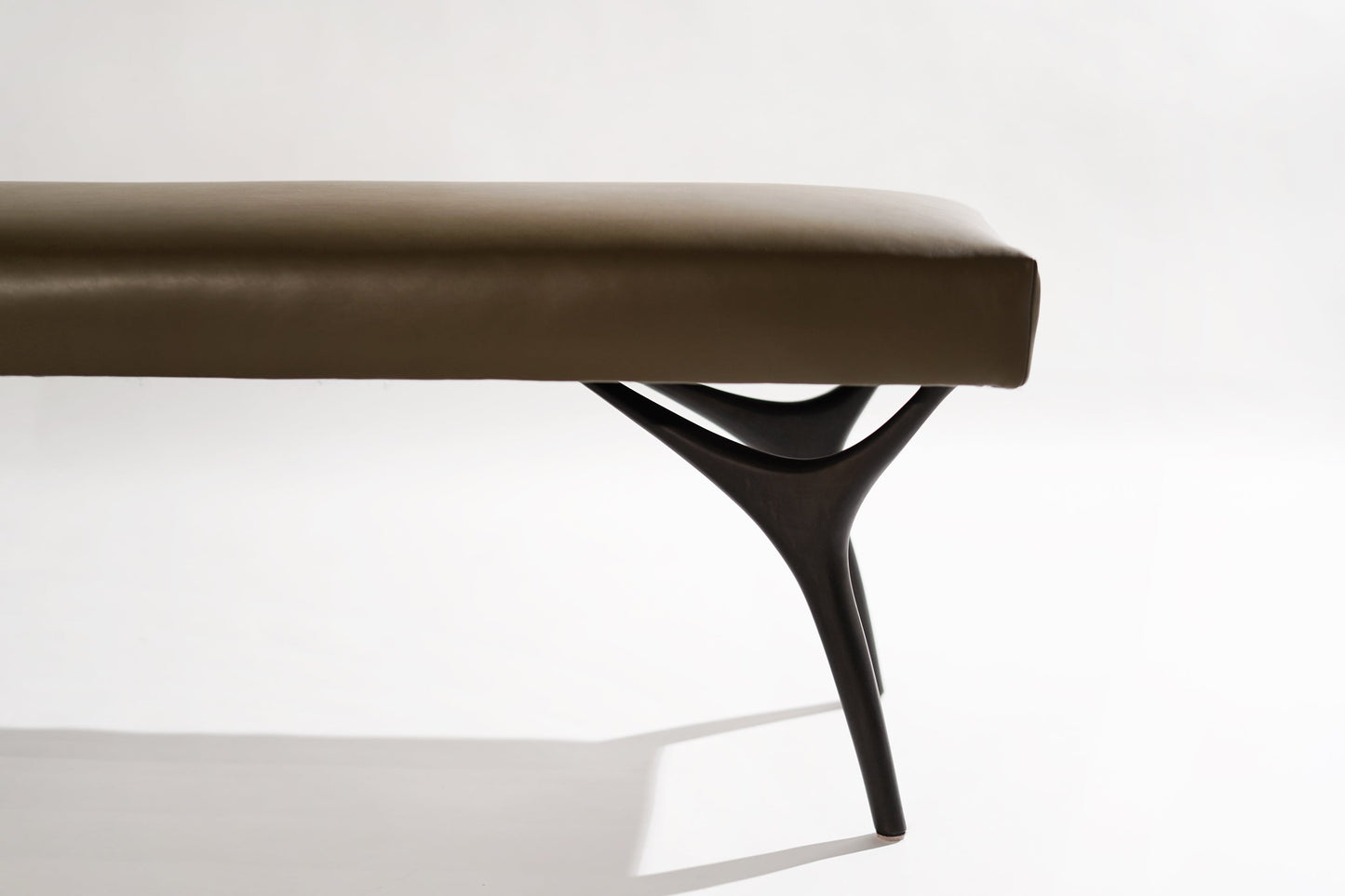 Crescent Bench Series 60 in ORB