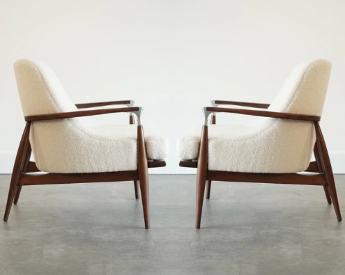 IB Kofod-Larsen Style Modern Lounge Chairs in Walnut & Bouclé, C. 1950s