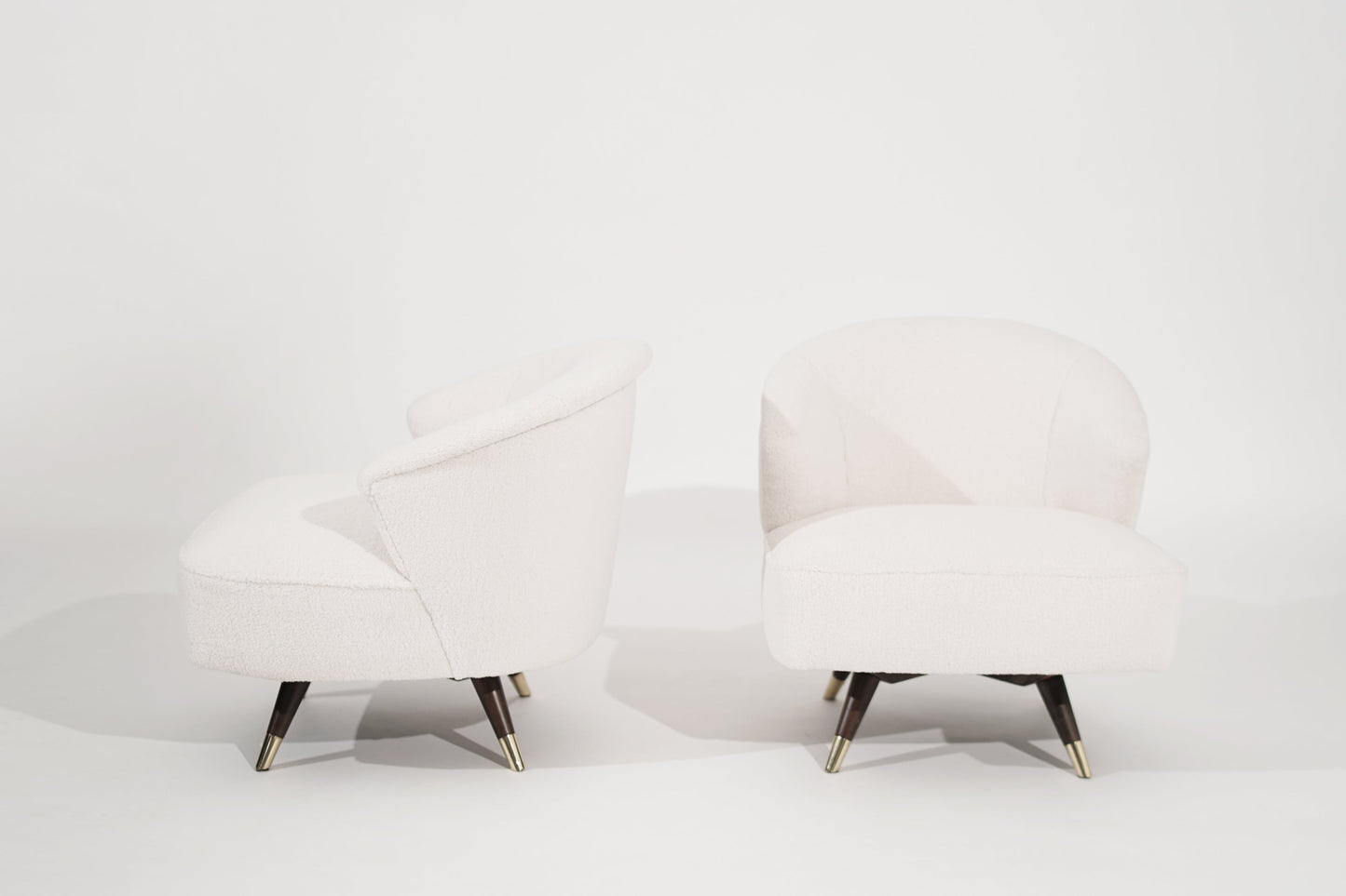 Set of Mid-Century Modern Swivel Chairs in Bouclé, circa 1950s
