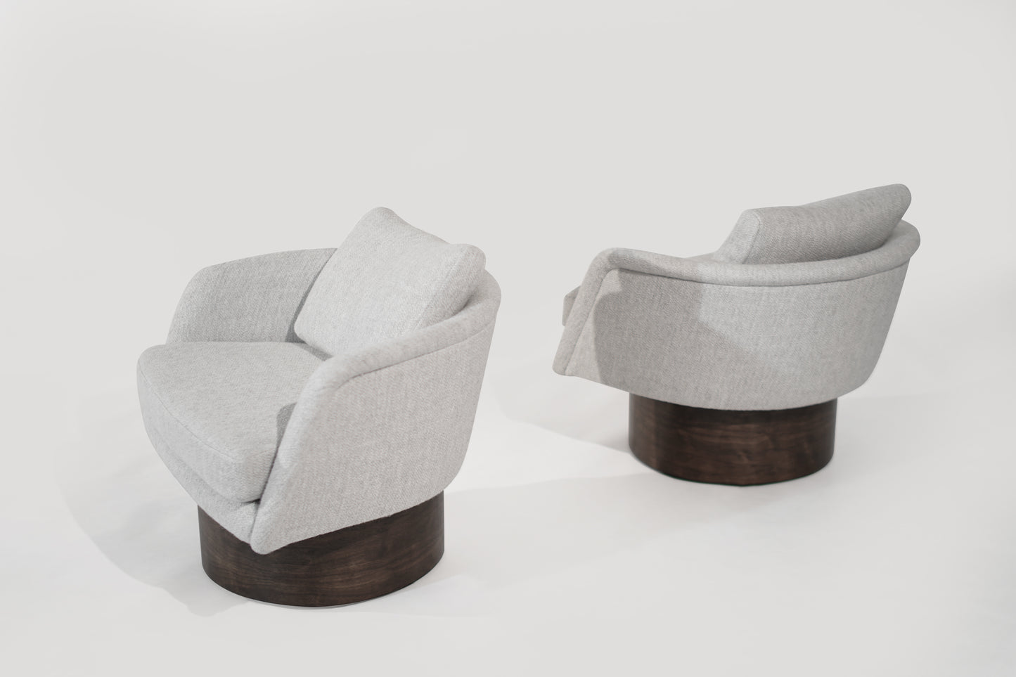 Set of Swivel Lounges on Walnut Supports by Leon Rosen, C. 1970s