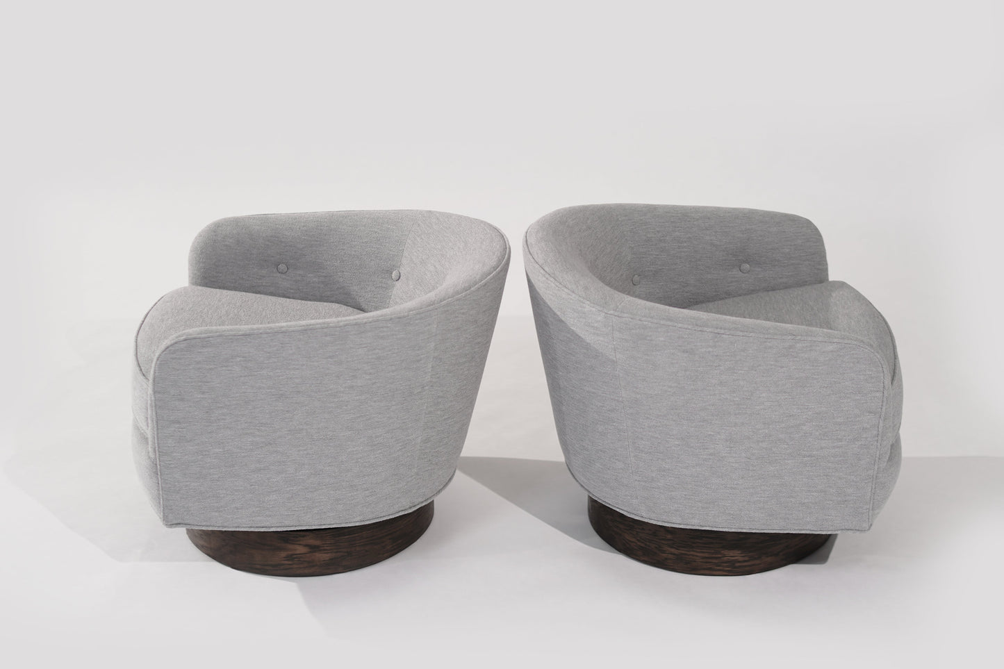 Set of Swivel Tilt Lounge Chairs by Milo Baughman, C. 1960s
