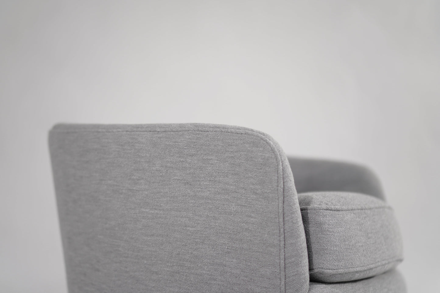 Set of Swivel Tilt Lounge Chairs by Milo Baughman, C. 1960s