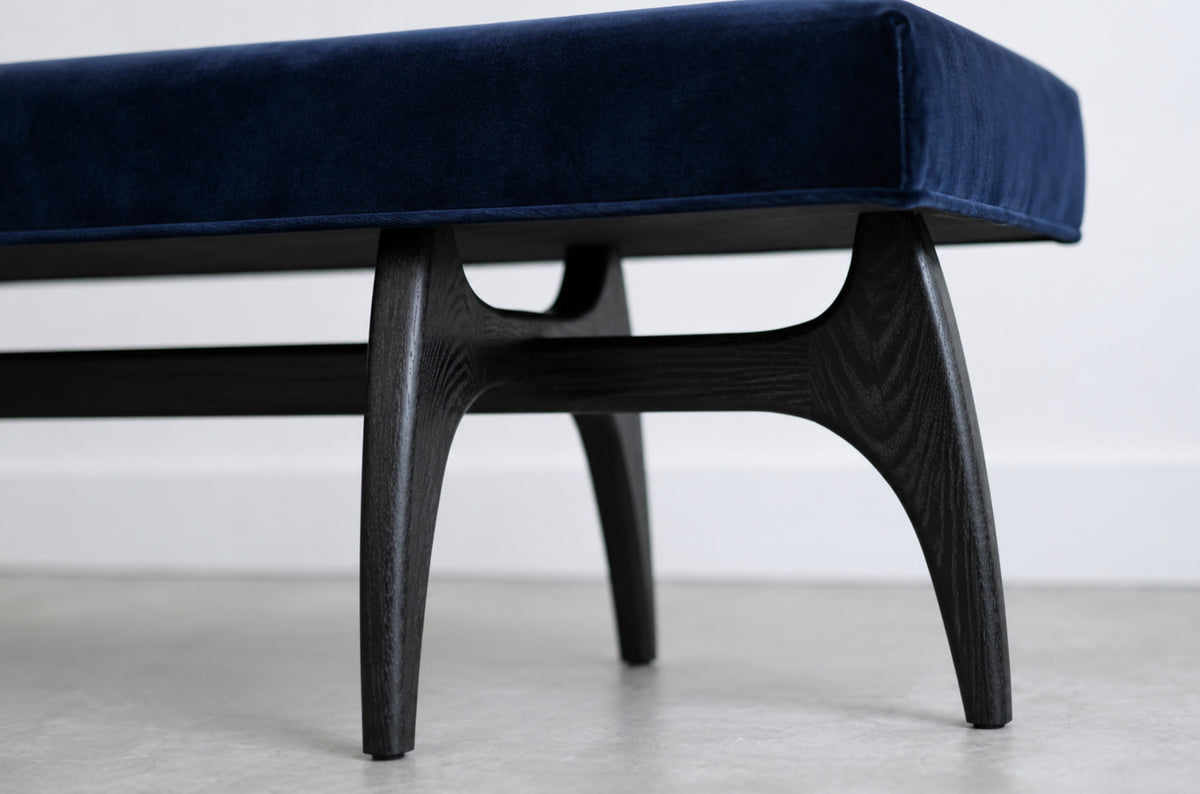 Odyssey Bench Series 60 in Blackout Oak