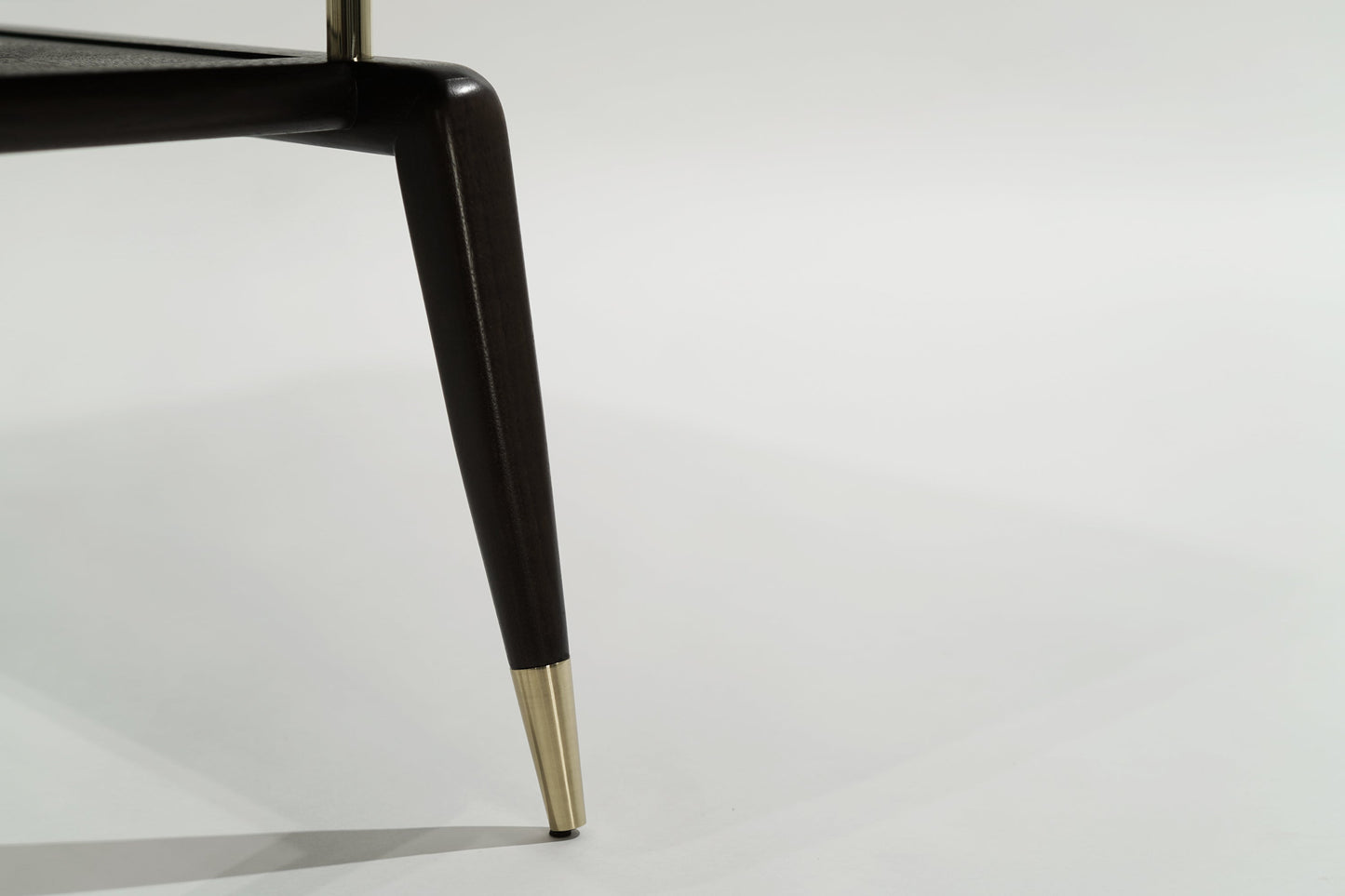 GIO Bench Series 32 in Special Walnut