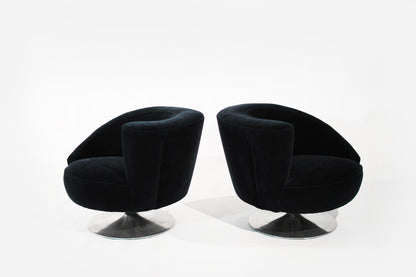 Set of Corkscrew Swivel Lounge Chairs by Vladimir Kagan in Mohair. C. 1970s