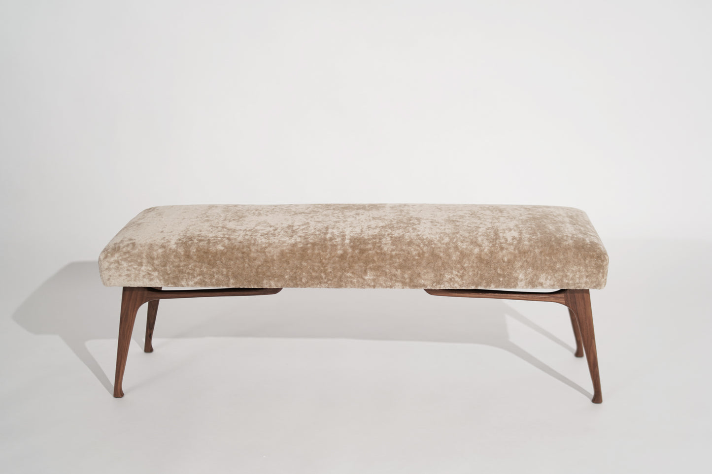 Sculptural ICO Bench Series 54 in Special Walnut